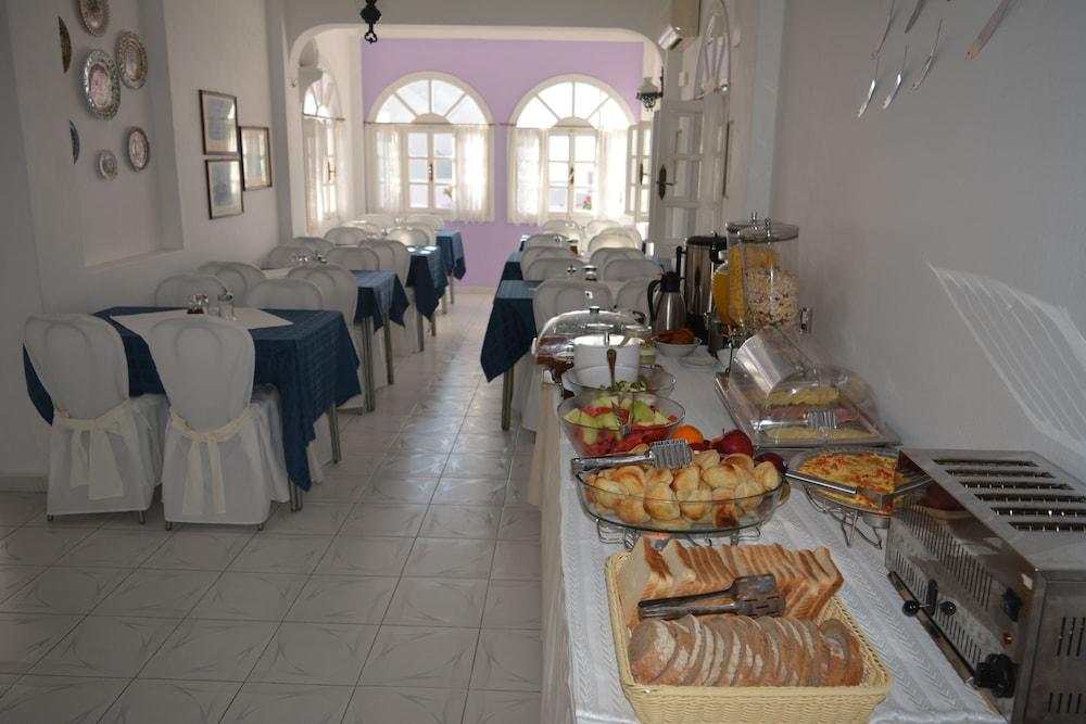 Melina Hotel Firá Buitenkant foto