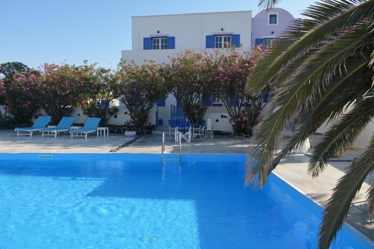 Melina Hotel Firá Buitenkant foto